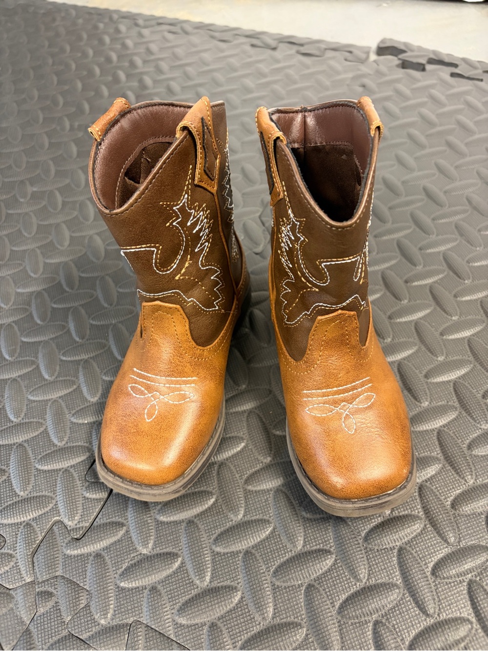 Toddler boy Cowboy Boots size 9